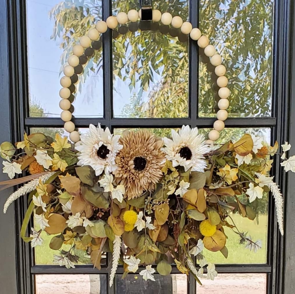 14" Natural Beaded Ecru/Taupe Sunflower Wreath